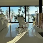 Villa Unique Lakehouse Valo