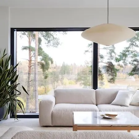 Unique Lakehouse Valo *