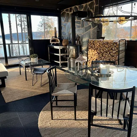 别墅 Unique Lakehouse Valo Hollola