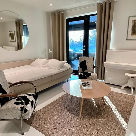 Villa Unique Lakehouse Valo Hollola